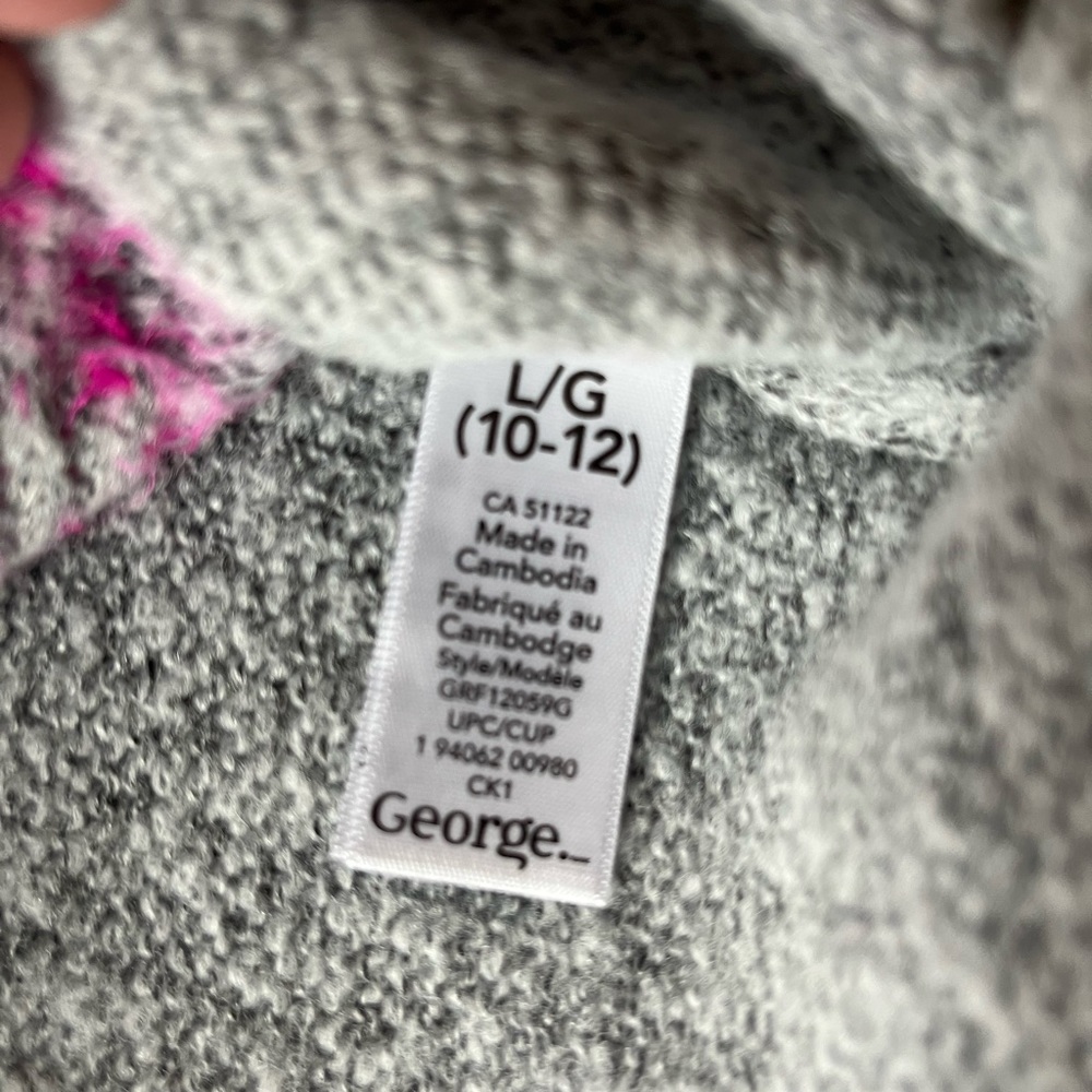 George Girls Eyelash Heart Sweater - NWOT - Picture 8 of 9